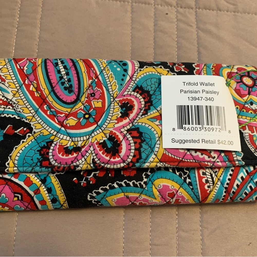Vera Bradley Parisian Paisley Trifold wallet